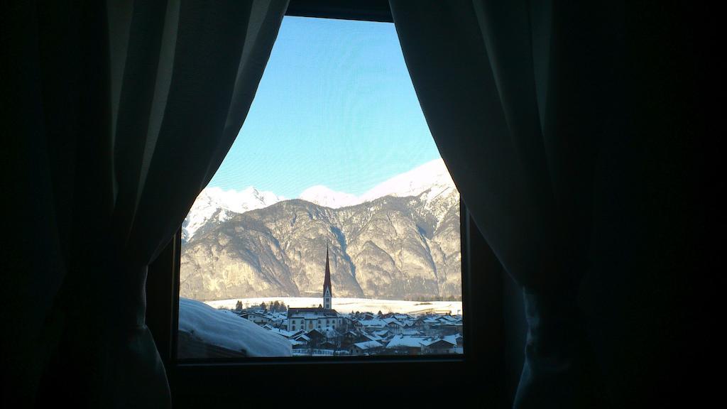 Ferienwohnung Salzmann Innsbruck Zimmer foto