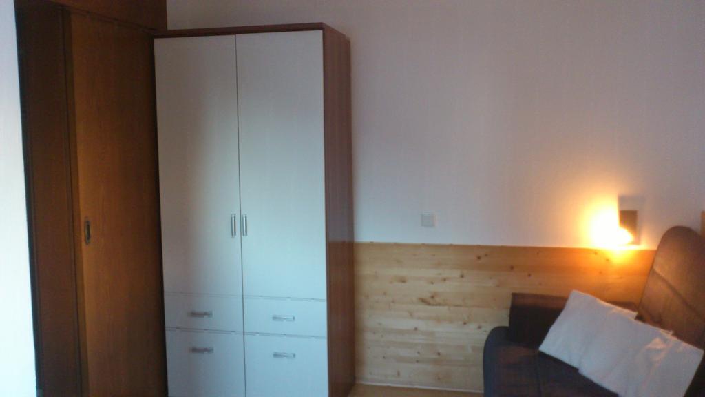 Ferienwohnung Salzmann Innsbruck Zimmer foto