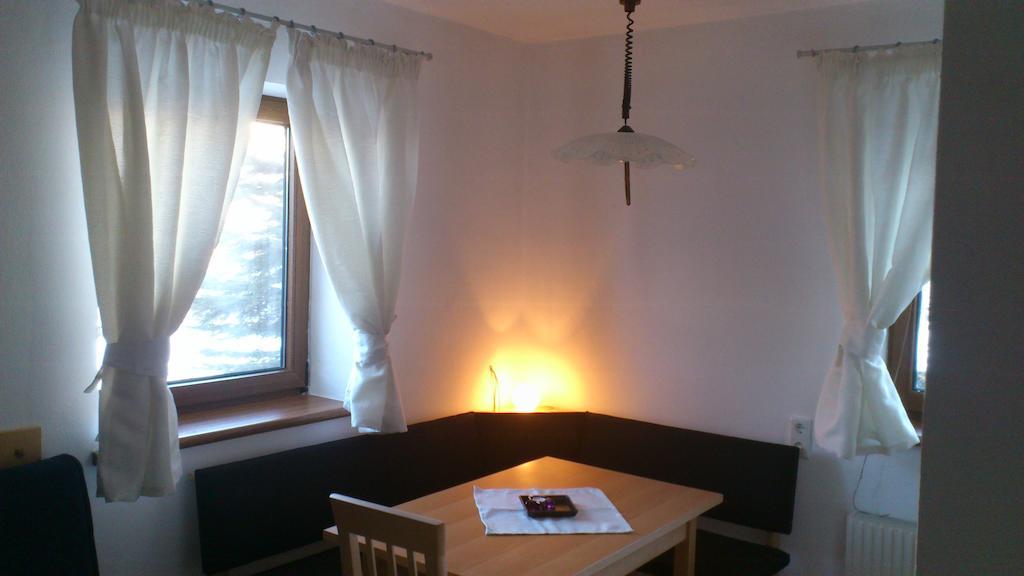 Ferienwohnung Salzmann Innsbruck Zimmer foto