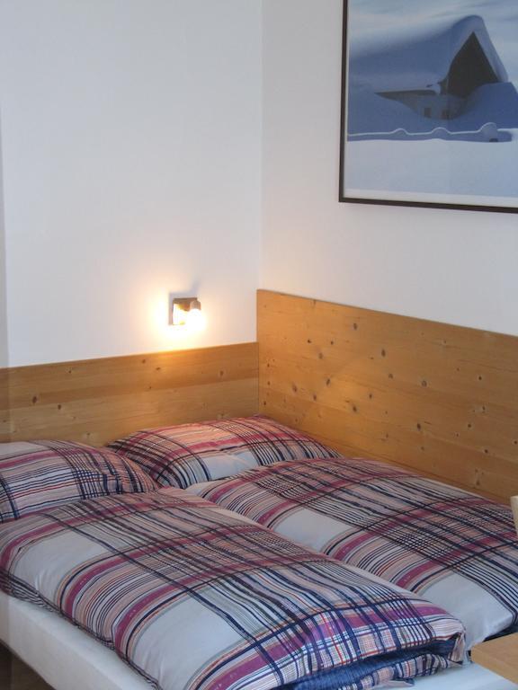 Ferienwohnung Salzmann Innsbruck Zimmer foto